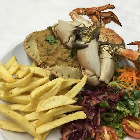 里巴马酒店 纳扎雷