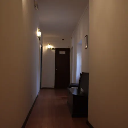 里巴马酒店 纳扎雷